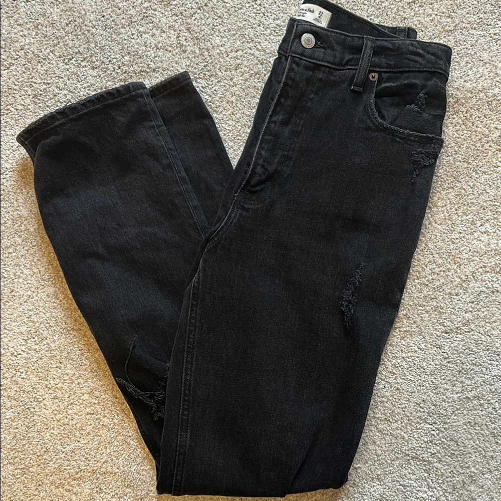 Abercrombie & Fitch The 90’s Straight Ultra High Rise Jeans